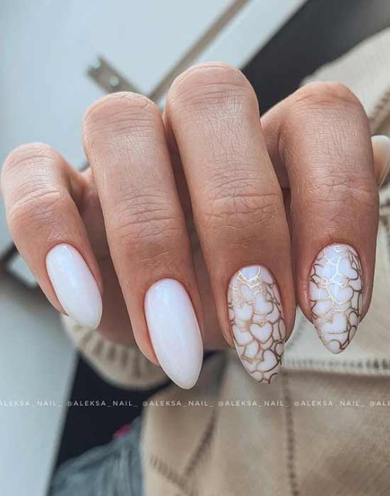 Conception d'ongles pointus