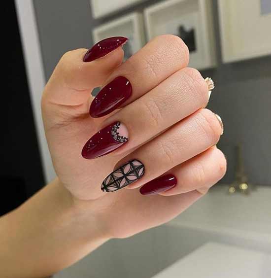 Burgundy manicure with graphics