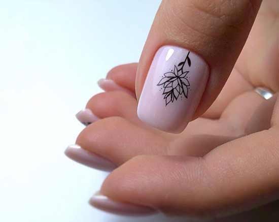 Graphic flower on nails