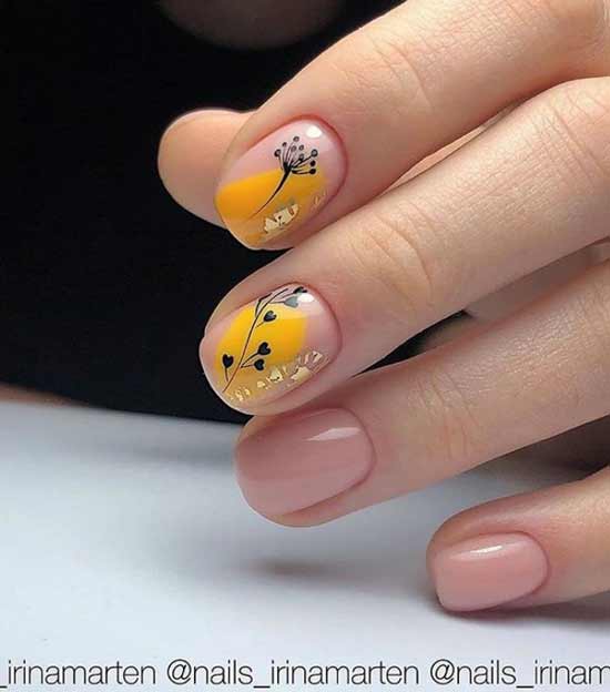 Jambes courtes et nail art