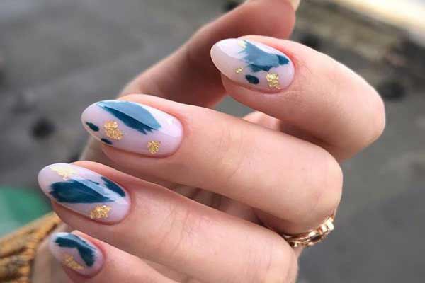 Spring design manicure