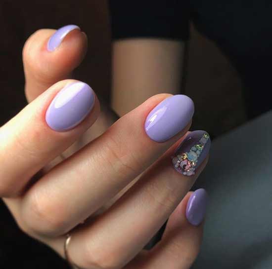 Lilac manicure