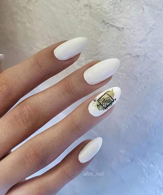 White with gold manicure