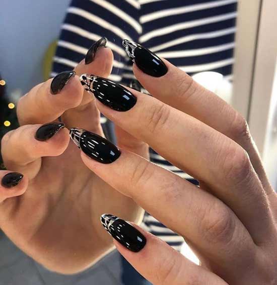 French aquarium black manicure