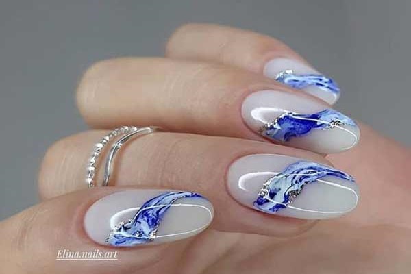 Texture de dessins sur les ongles