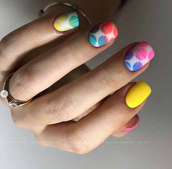 Nail design with a pattern: 101 photos, ideas, new manicure