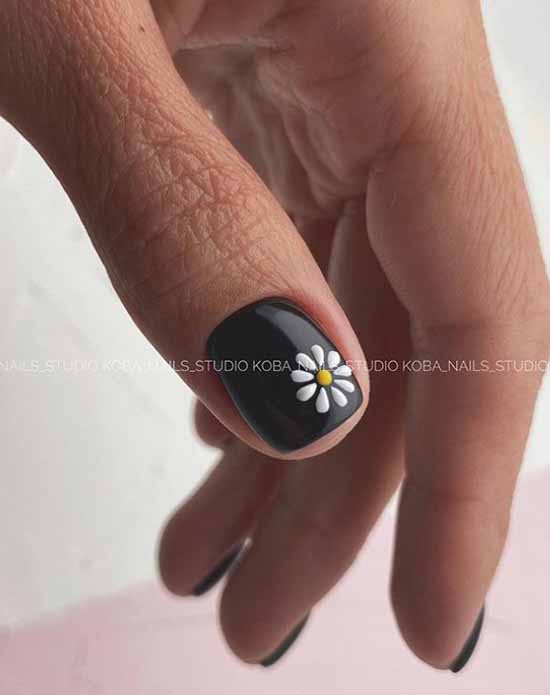 Nail design with a pattern: 101 photos, ideas, new manicure