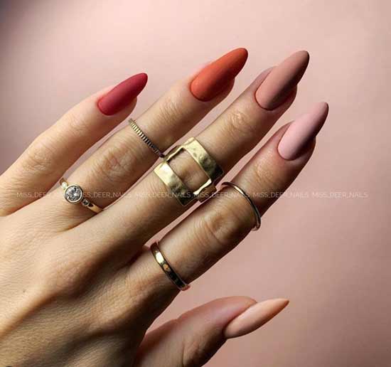 Beige manicure