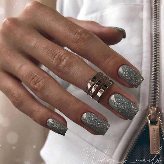 Silver manicure