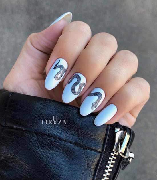 Blue manicure black snake