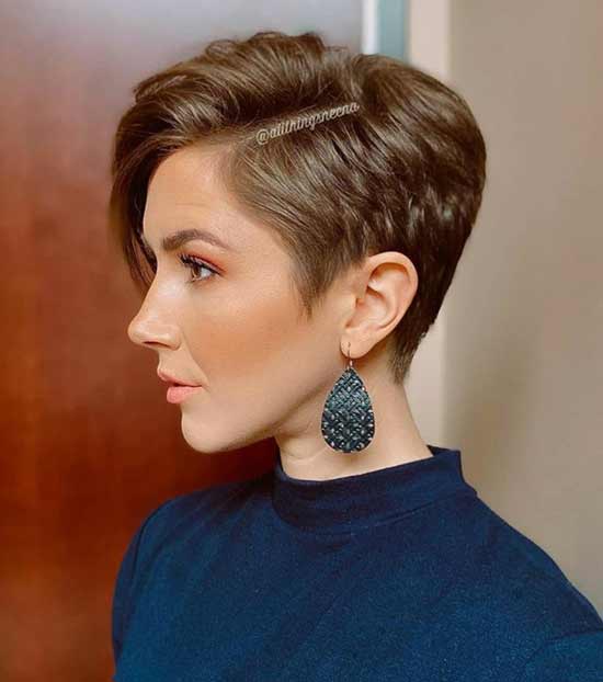 Asymmetrical pixie hairstyle