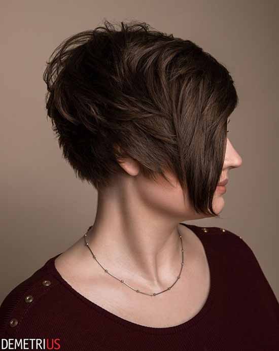 Coupes de cheveux asymétriques : 80 idées de photos, types, tendances de la mode