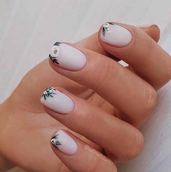 Nude nail design: 100 beautiful photo-novelties of manicure