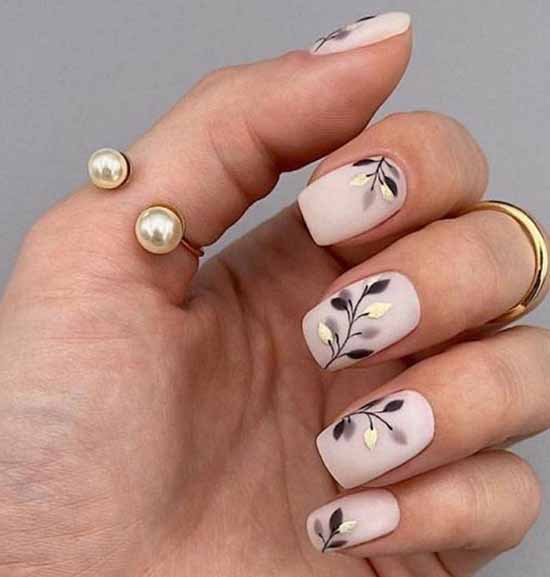 Nude nail design: 100 beautiful photo-novelties of manicure