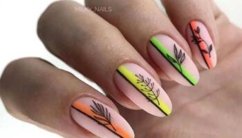 Nail design with colored stripes