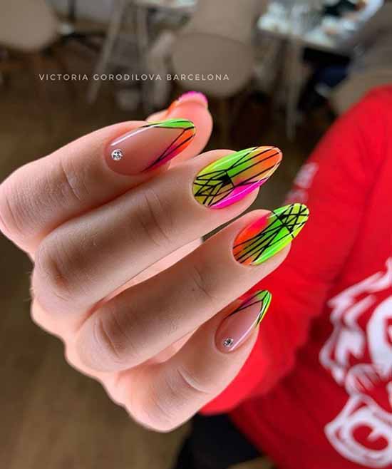 Nail design with stripes: 100 photos, new manicure ideas