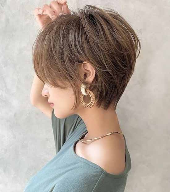 Short haircuts with bangs: photos, top types and shapes