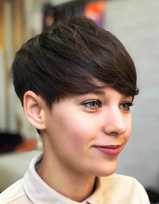 Short haircuts with bangs: photos, top types and shapes