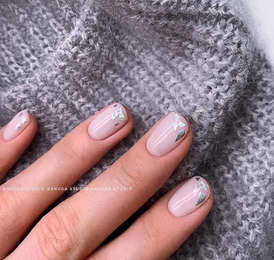 Beautiful manicure without a pattern: photos and the best design ideas