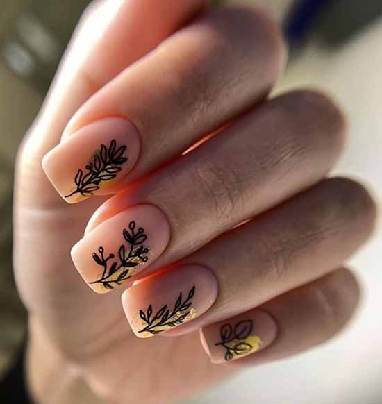 Manicure beige with black: 105 photos with the most beautiful design