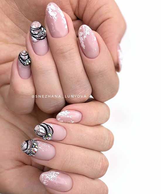 Manicure beige with black: 105 photos with the most beautiful design