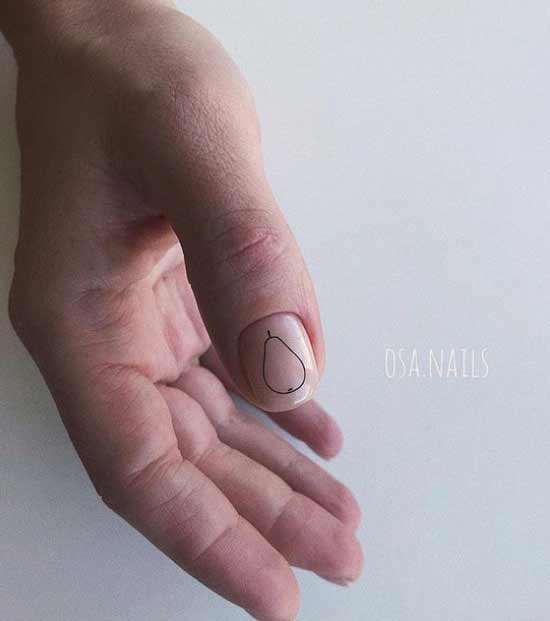 Drawing pears on nails with thin lines