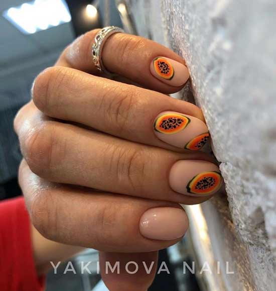 Manicure with fruits