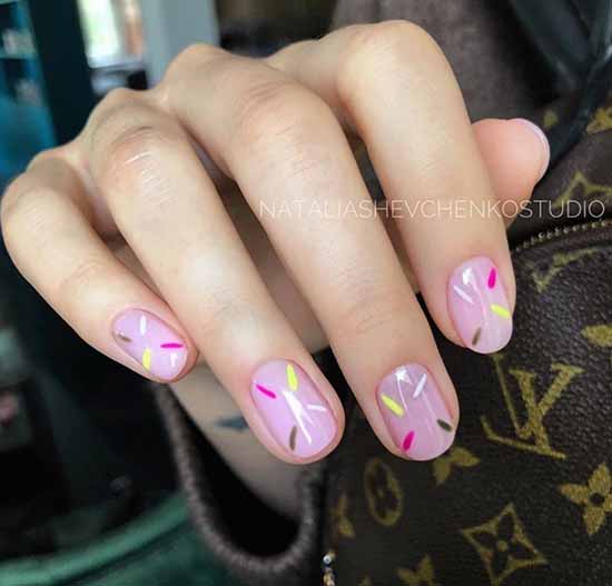 Fast yet effective nail designs