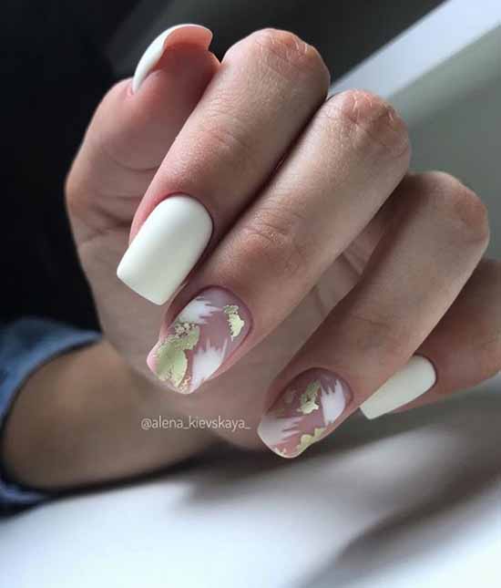 Simple nail design: types and spectacular new items in the photo