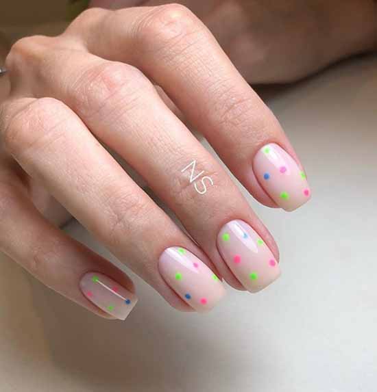 Simple nail design: types and spectacular new items in the photo