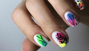 Neon beautiful manicure photo