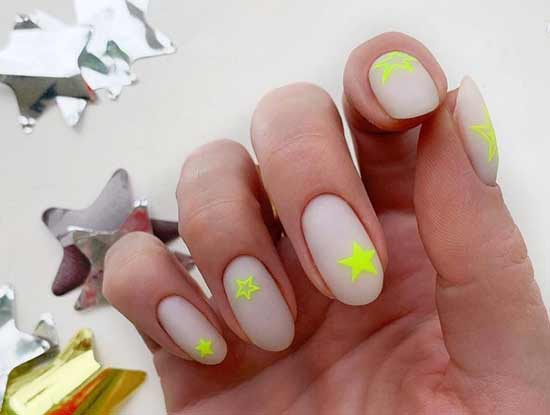 Manicure with neon stickers