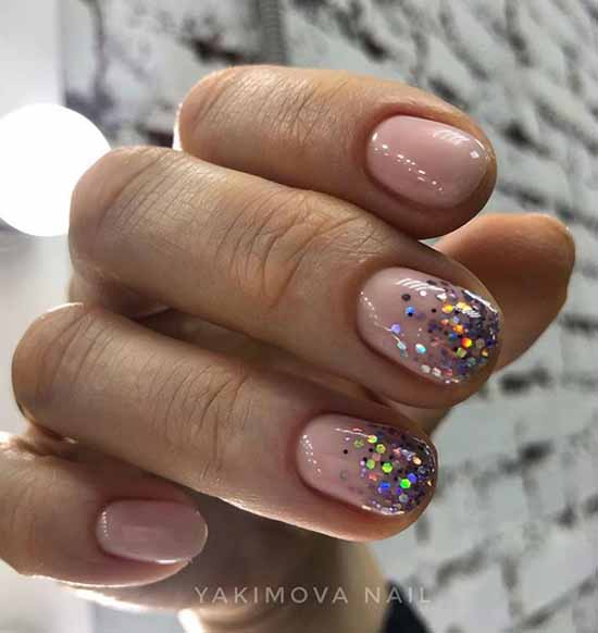 Delicate manicure with sparkles: photo novelties with a beautiful design