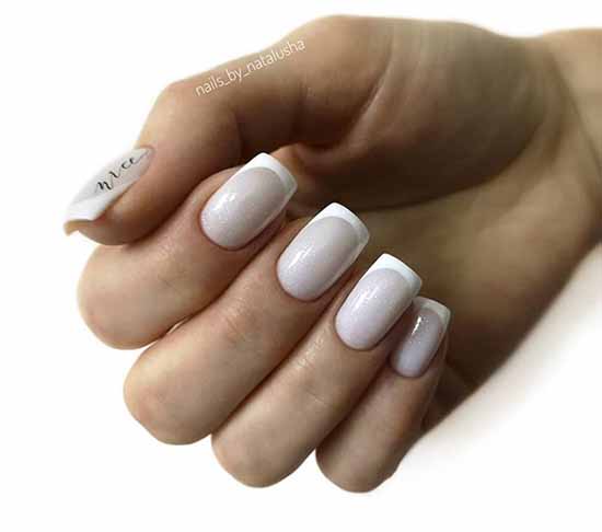 Delicate manicure with sparkles: photo novelties with a beautiful design