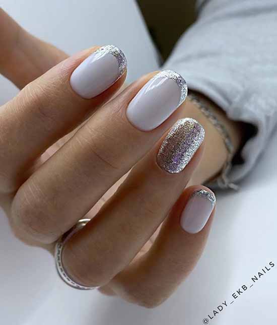 Delicate manicure with sparkles: photo novelties with a beautiful design