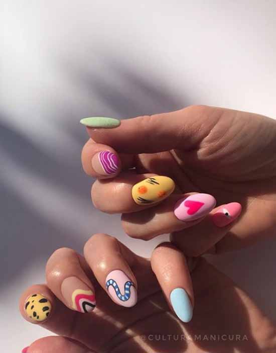 Rainbow manicure: new items, beautiful nail art in the photo