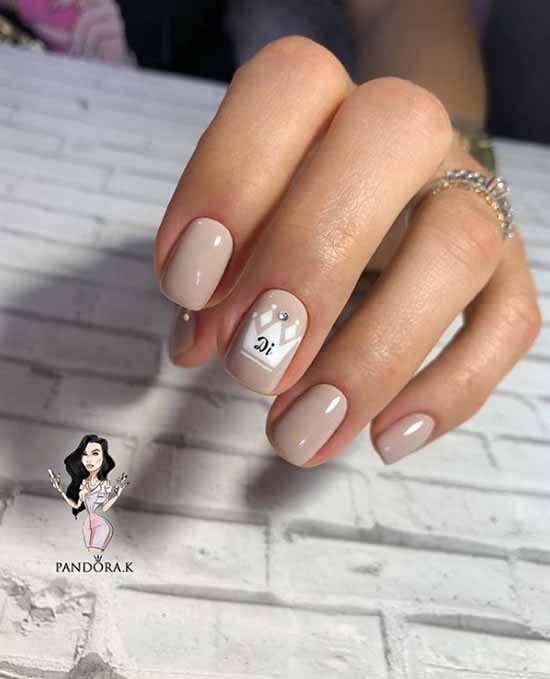 Design for short nails 2021: new manicure, photo ideas