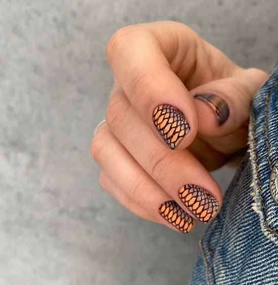 Design for short nails 2021: new manicure, photo ideas