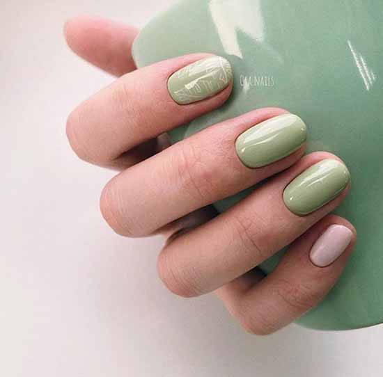 Manicure for oval nails 2021: new items, fashionable photo ideas