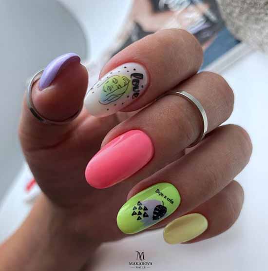 Manicure for oval nails 2021: new items, fashionable photo ideas