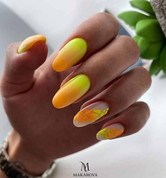 Manicure for oval nails 2021: new items, fashionable photo ideas