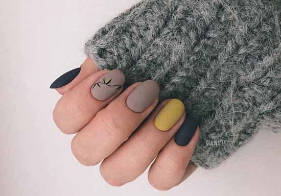 Manicure for oval nails 2021: new items, fashionable photo ideas