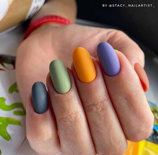 Manicure for oval nails 2021: new items, fashionable photo ideas