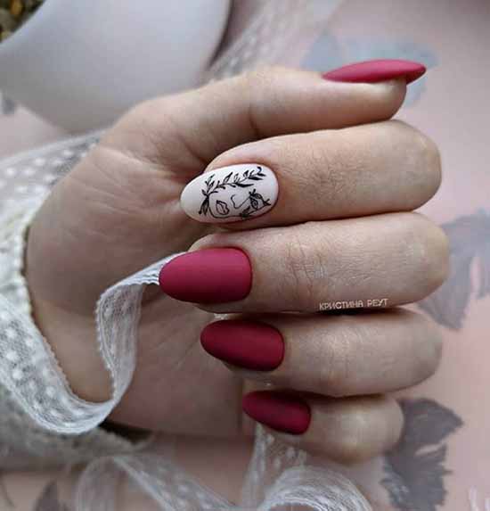 Manicure for oval nails 2021: new items, fashionable photo ideas