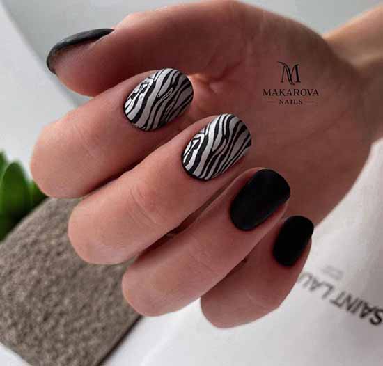 Manicure for oval nails 2021: new items, fashionable photo ideas