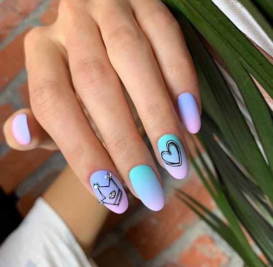 Manicure for oval nails 2021: new items, fashionable photo ideas