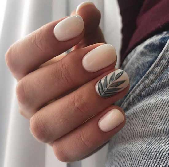 Delicate manicure ideas