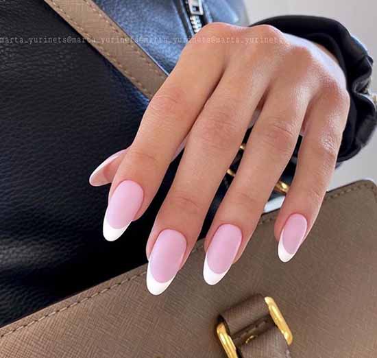 Delicate nail design 2021: photos with current news