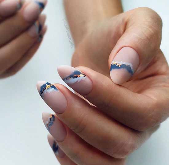 Conception d'ongles délicats 2021: photos avec actualités