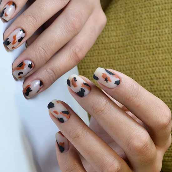 Fashionable autumn manicure 2019-2020: photos, trends, nail art ideas